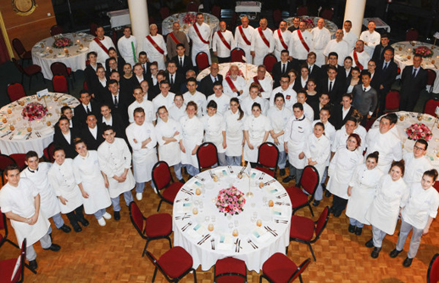 Association des anciens élèves de l'école hôtelière et de tourisme de Nice. Dîner de gala