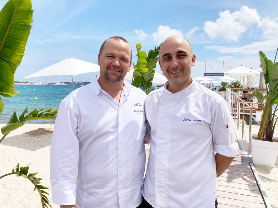 Restaurant BFire by Mauro Colagreco. La plage Barrière Le Majestic Cannes. Tout feu tout flamme