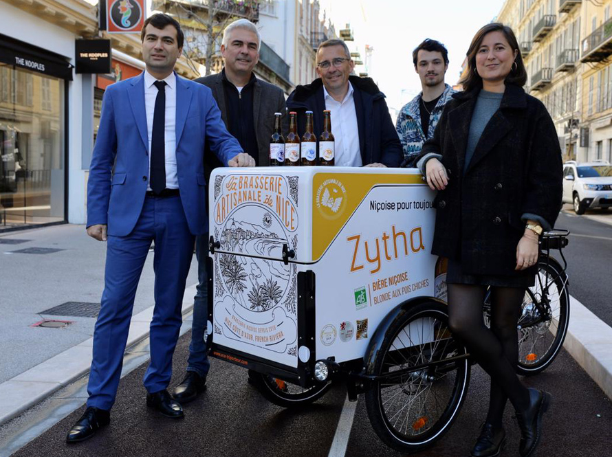La brasserie artisanale de Nice. Les bières niçoises livrées à vélo électrique