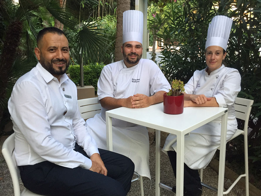 Au comptoir des sables. AC hôtel Ambassadeur à Juan-les-Pins. Carte d'été