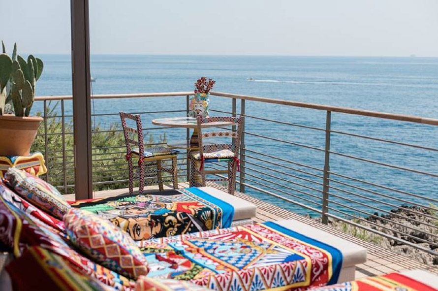 Grand-Hôtel du Cap-Ferrat, A Four Seasons Hotel à saint-Jean-Cap-Ferrat. Cabana face à la mer