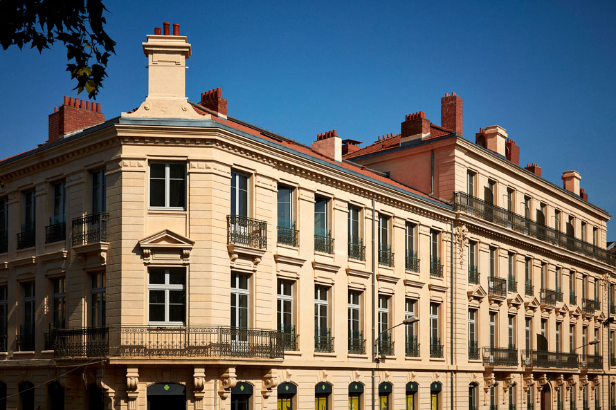 Hôtel de Cambis à Avignon. Ouverture au cœur de la ville