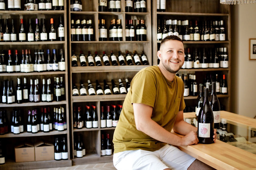 Le sommelier à Cagnes-sur-Mer. Tel père, tel fils