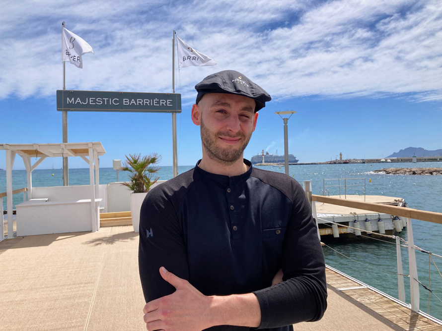 LA PLAGE BARRIÈRE LE MAJESTIC CANNES. Nouvelle carte au BFire by Mauro Colagreco