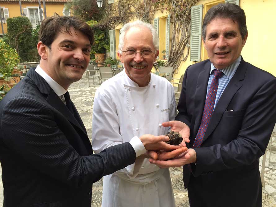 Marché de la truffe à Grasse. L'or noir du tourisme hivernal