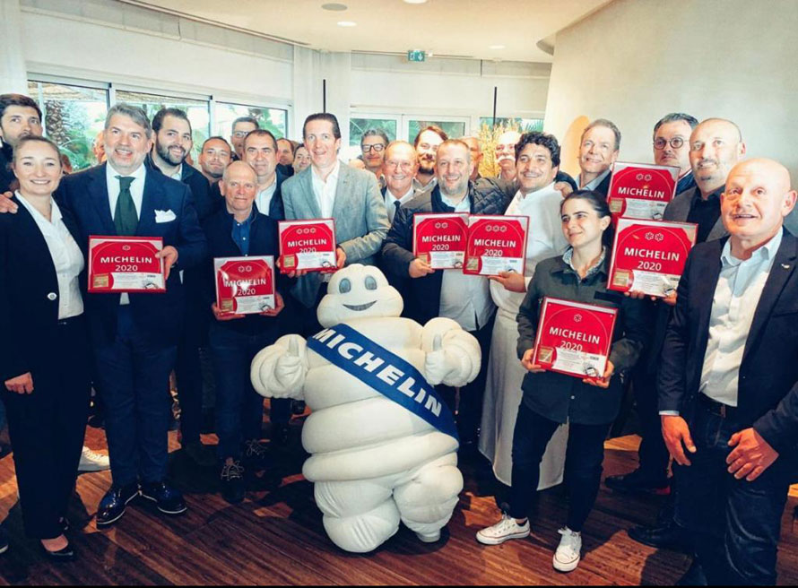 Guide Michelin. Remise des plaques